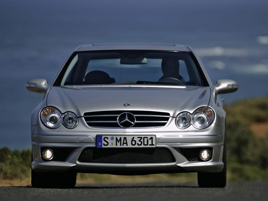  Mercedes-Benz CLK63 AMG 2006 года  (WW) (фото 5 из 19)